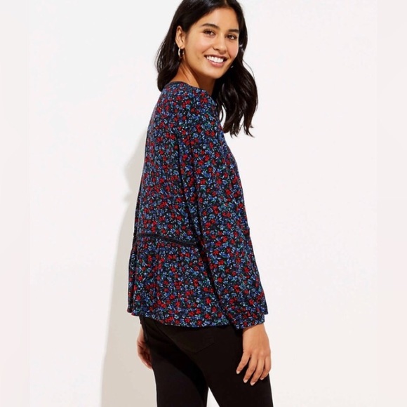 NEW Loft Floral Tie Neck Peplum Hem Blouse - Picture 2 of 9